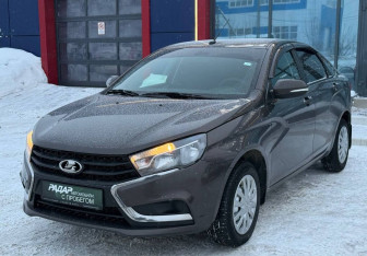 Подержанный автомобиль LADA (ВАЗ) Vesta Sedan 2017 года (4 фото)