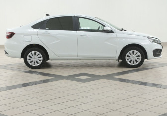 Подержанный автомобиль LADA (ВАЗ) Vesta Sedan 2024 года (5 фото)