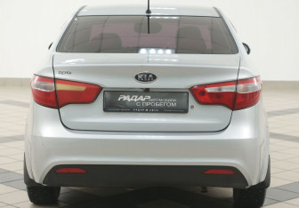 Подержанный автомобиль Kia Rio Sedan 2012 года (3 фото)