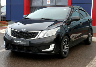 Подержанный автомобиль Kia Rio Sedan 2014 года (3 фото)