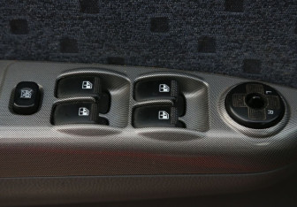 Подержанный автомобиль Hyundai Getz 2002 года (17 фото)