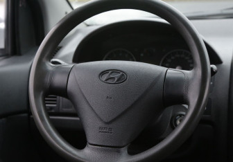 Подержанный автомобиль Hyundai Getz 2010 года (16 фото)