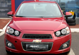 Подержанный автомобиль Chevrolet Aveo Sedan 2013 года (2 фото)