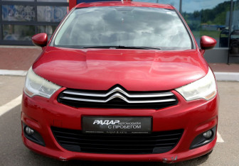Подержанный автомобиль Citroen C4 Hatchback 2011 года (2 фото)