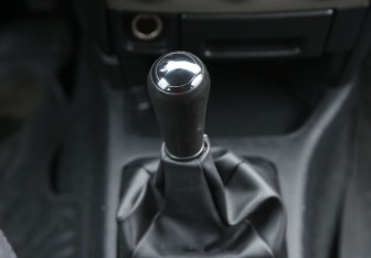 Подержанный автомобиль Honda CR-V 2004 года (15 фото)