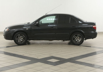 Подержанный автомобиль Nissan Almera Sedan 2006 года (7 фото)