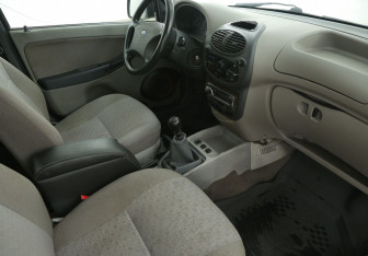 Подержанный автомобиль LADA (ВАЗ) Kalina Hatchback 2009 года (9 фото)