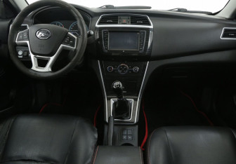 Подержанный автомобиль Lifan Solano 2018 года (12 фото)