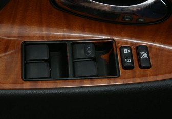 Подержанный автомобиль Toyota Camry Sedan 2008 года (17 фото)