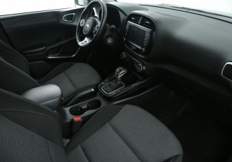 Подержанный автомобиль Kia Soul 2019 года (15 фото)