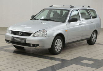 Подержанный автомобиль LADA (ВАЗ) Priora Wagon 2011 года (8 фото)
