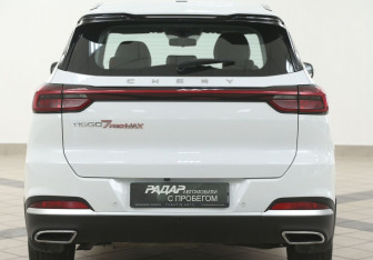 Подержанный автомобиль Chery Tiggo 7 Pro Max 2023 года (3 фото)