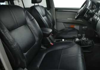 Подержанный автомобиль Mitsubishi Pajero Sport 2014 года (10 фото)