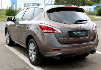 Подержанный автомобиль Nissan Murano Suv 2012 года (4 фото)