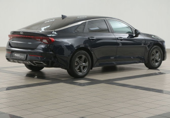 Подержанный автомобиль Kia K5 2020 года (4 фото)