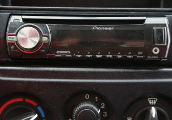 Подержанный автомобиль LADA (ВАЗ) Granta Sedan 2013 года (15 фото)