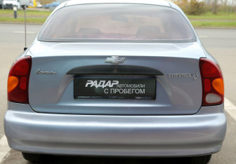 Подержанный автомобиль Chevrolet Lanos 2007 года (5 фото)