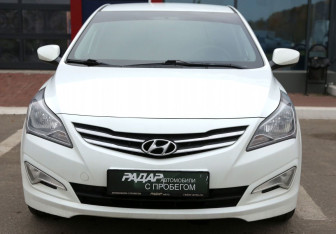 Подержанный автомобиль Hyundai Solaris Sedan 2016 года (2 фото)