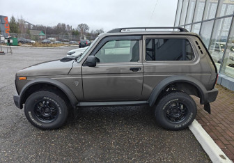 Подержанный автомобиль LADA (ВАЗ) 2121 (4x4) 2019 года (4 фото)
