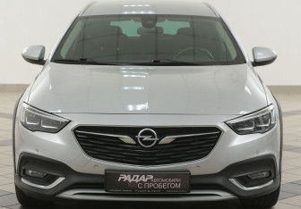 Подержанный автомобиль Opel Insignia Wagon 2019 года (6 фото)