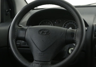 Подержанный автомобиль Hyundai Getz 2008 года (16 фото)