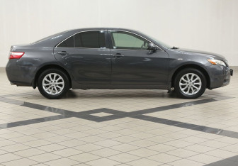 Подержанный автомобиль Toyota Camry Sedan 2008 года (5 фото)
