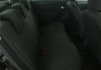 Подержанный автомобиль Renault Logan Sedan 2017 года (11 фото)