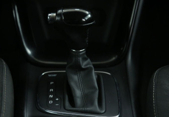 Подержанный автомобиль Kia Ceed Hatchback 2012 года (13 фото)