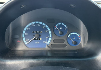 Подержанный автомобиль Daewoo Matiz 2012 года (10 фото)