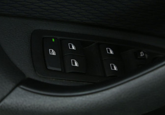 Подержанный автомобиль BMW X1 2019 года (17 фото)