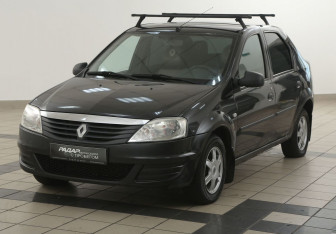 Подержанный автомобиль Renault Logan Sedan 2012 года (8 фото)
