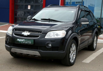 Подержанный автомобиль Chevrolet Captiva 2009 года (3 фото)