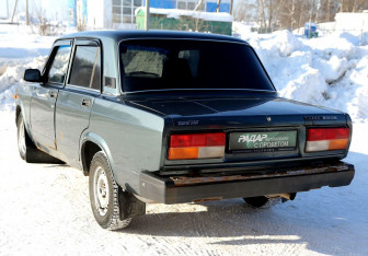 Подержанный автомобиль LADA (ВАЗ) 2107 2010 года (4 фото)