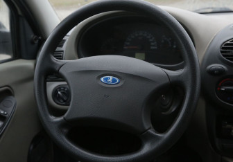 Подержанный автомобиль LADA (ВАЗ) Kalina Sedan 2009 года (16 фото)