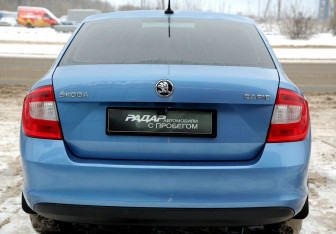 Подержанный автомобиль Skoda Rapid Liftback 2017 года (5 фото)