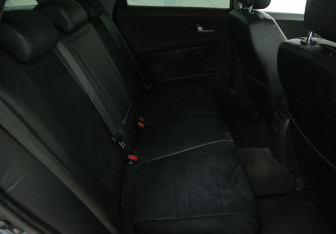 Подержанный автомобиль Kia Ceed Wagon 2008 года (11 фото)