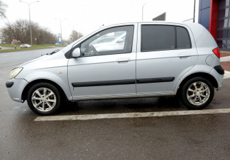 Подержанный автомобиль Hyundai Getz 2010 года (8 фото)