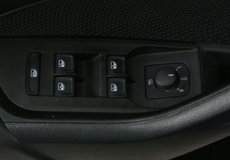 Подержанный автомобиль Skoda Octavia Liftback 2021 года (17 фото)