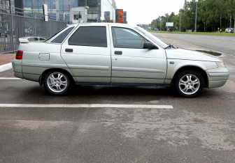 Подержанный автомобиль LADA (ВАЗ) 2110 2006 года (7 фото)