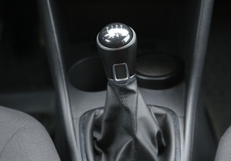 Подержанный автомобиль Volkswagen Polo Sedan 2017 года (15 фото)