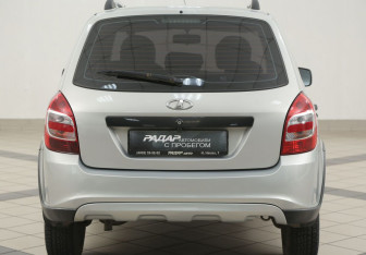 Подержанный автомобиль LADA (ВАЗ) Kalina Wagon 2016 года (3 фото)