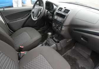 Подержанный автомобиль LADA (ВАЗ) Granta Sedan 2022 года (9 фото)