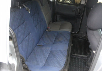 Подержанный автомобиль Citroen Berlingo 2008 года (11 фото)