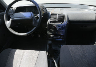 Подержанный автомобиль LADA (ВАЗ) 2110 2001 года (12 фото)