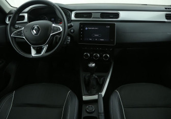 Подержанный автомобиль Renault Arkana 2020 года (12 фото)