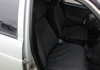 Подержанный автомобиль LADA (ВАЗ) 2111 2005 года (13 фото)