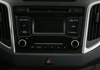 Подержанный автомобиль Hyundai Creta 2016 года (13 фото)