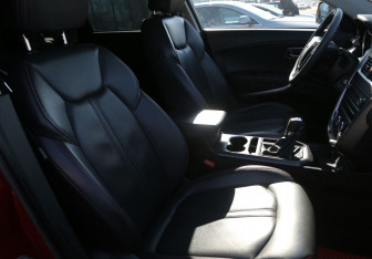 Подержанный автомобиль FAW Besturn X80 2019 года (10 фото)