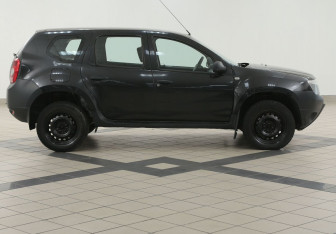 Подержанный автомобиль Renault Duster 2012 года (5 фото)