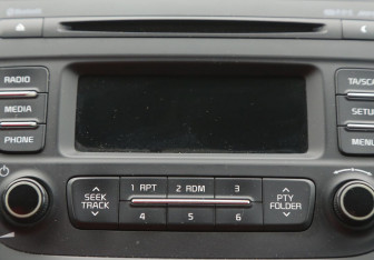 Подержанный автомобиль Kia Sorento 2014 года (14 фото)